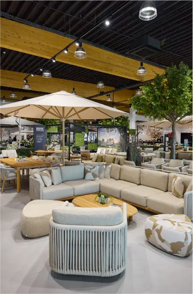 Large assortiment du showroom Exterioo Schoten