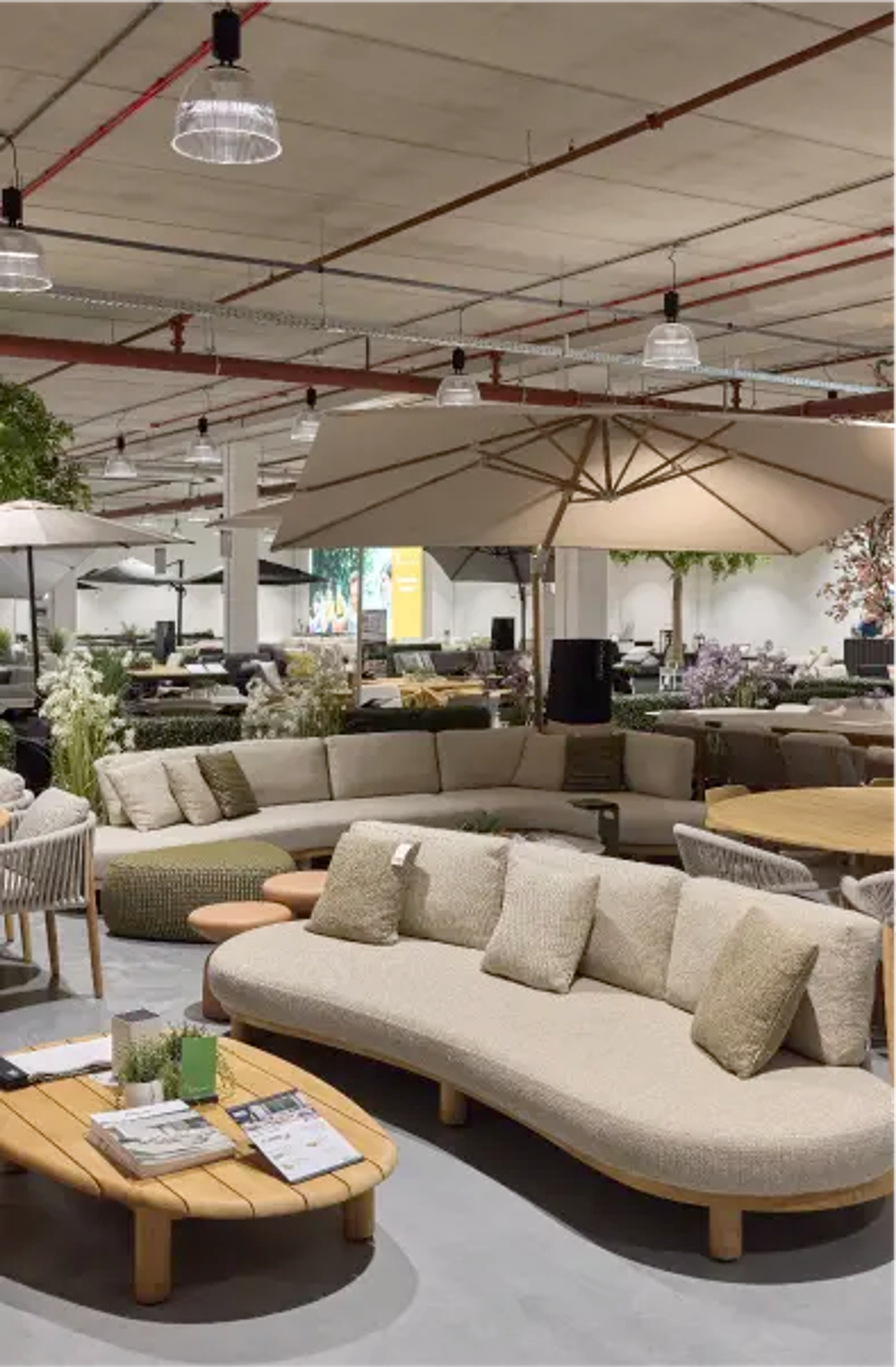 Uitgebreid assortiment van showroom Exterioo Eindhoven