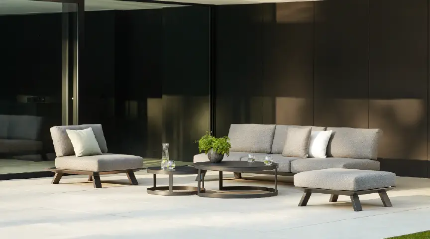 Cesano lounge in zomerse setting