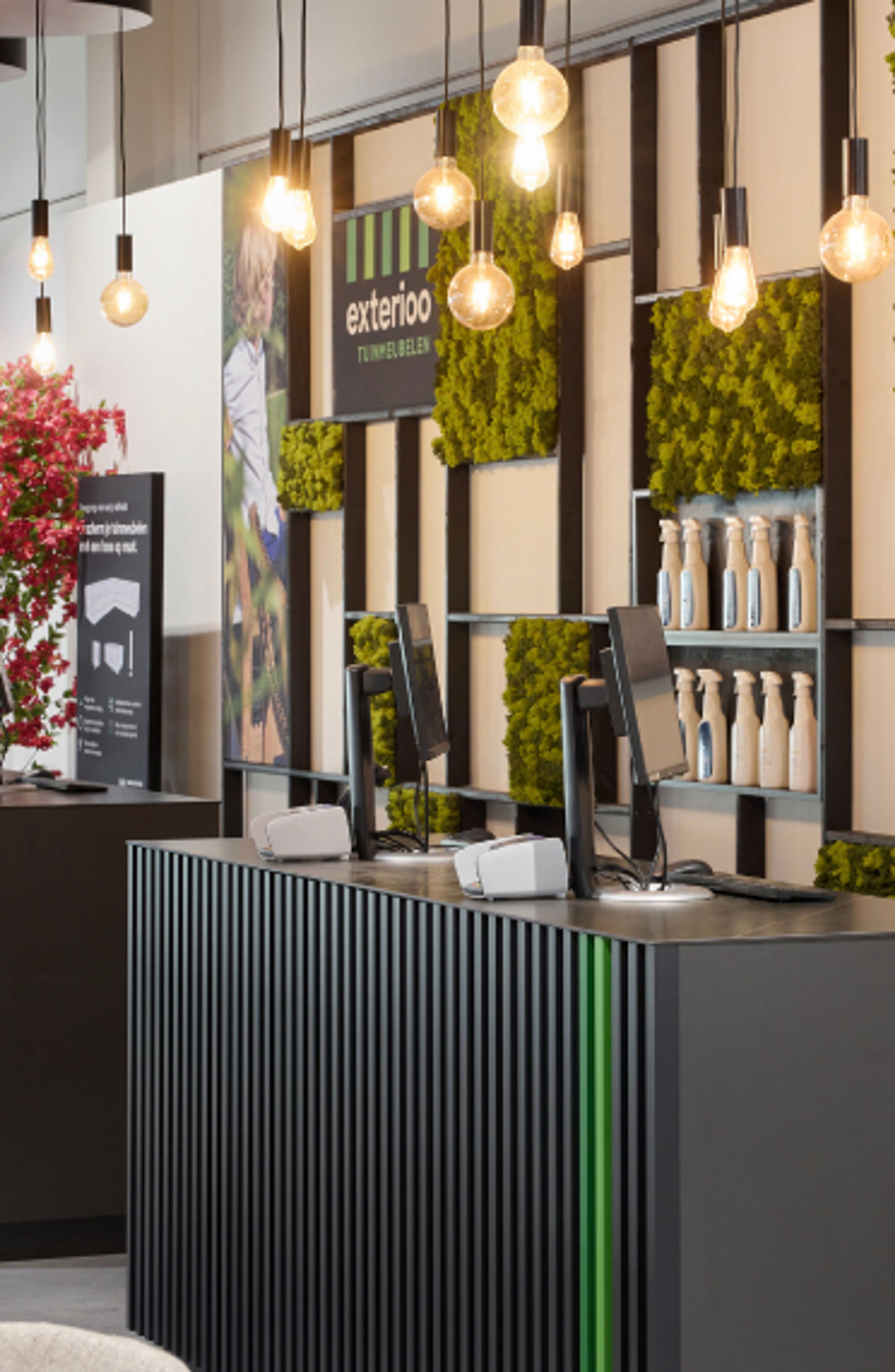 Groot assortiment tuinmeubelen in Exterioo showroom Zoersel