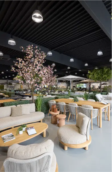 Uitgebreid assortiment van showroom Exterioo Mechelen