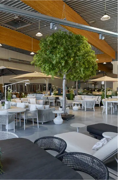 Intérieur du showroom Exterioo Charleroi