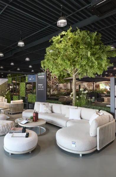 Interieur van showroom Exterioo Brugge