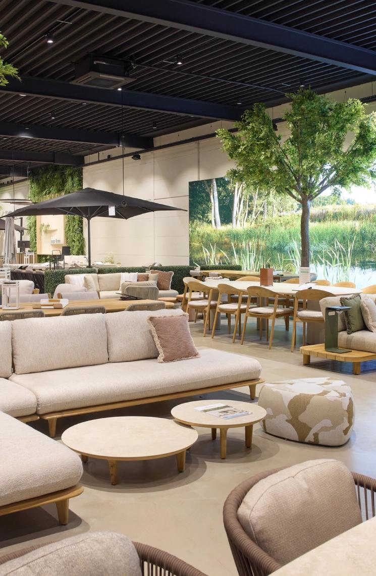 Uitgebreid assortiment van showroom Exterioo Cruquius