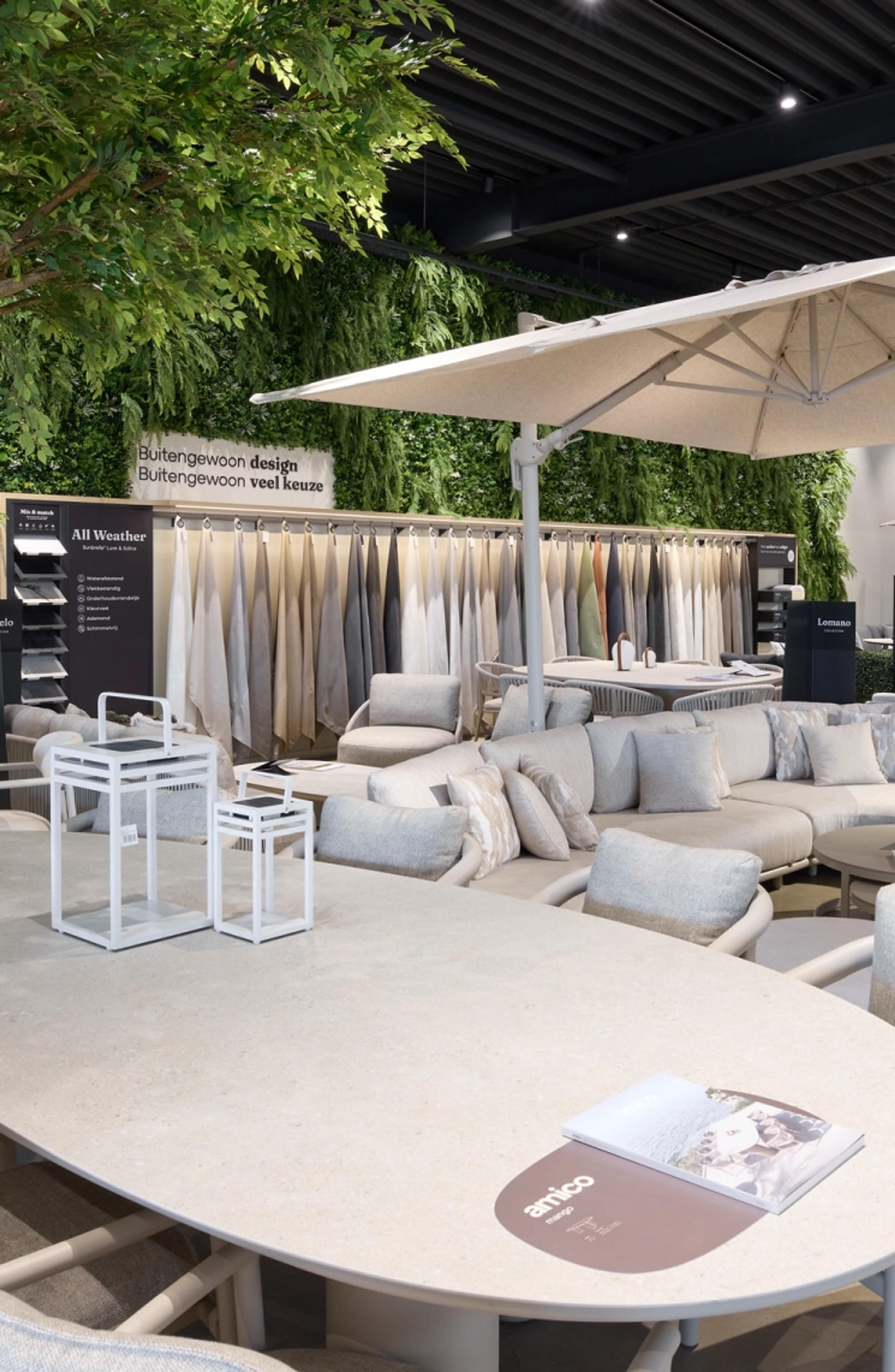 Uitgebreid assortiment van showroom Exterioo Cruquius