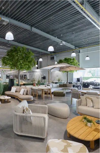 Uitgebreid assortiment van showroom Exterioo Kontich